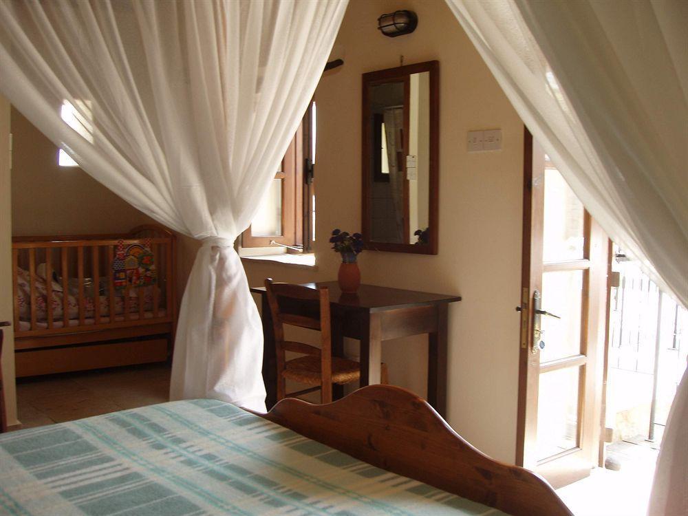 شقة Niovi House توشني المظهر الخارجي الصورة